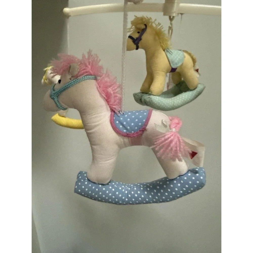 VTG 1987 Dakin Musical Baby Mobile Pretty Horses For Crib Plays 
